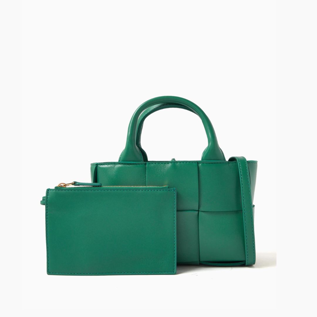 Aurora Tote Bag in Pure Leather - Pine Drew Lifestyle