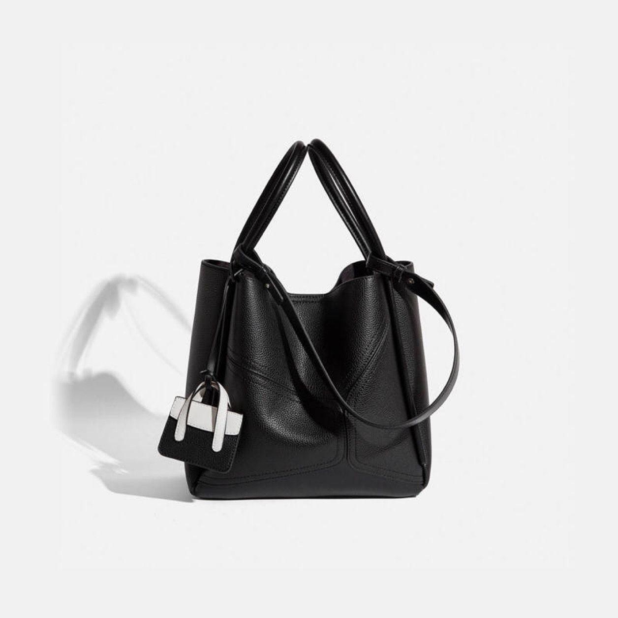 Becca Black Hobo good Bag